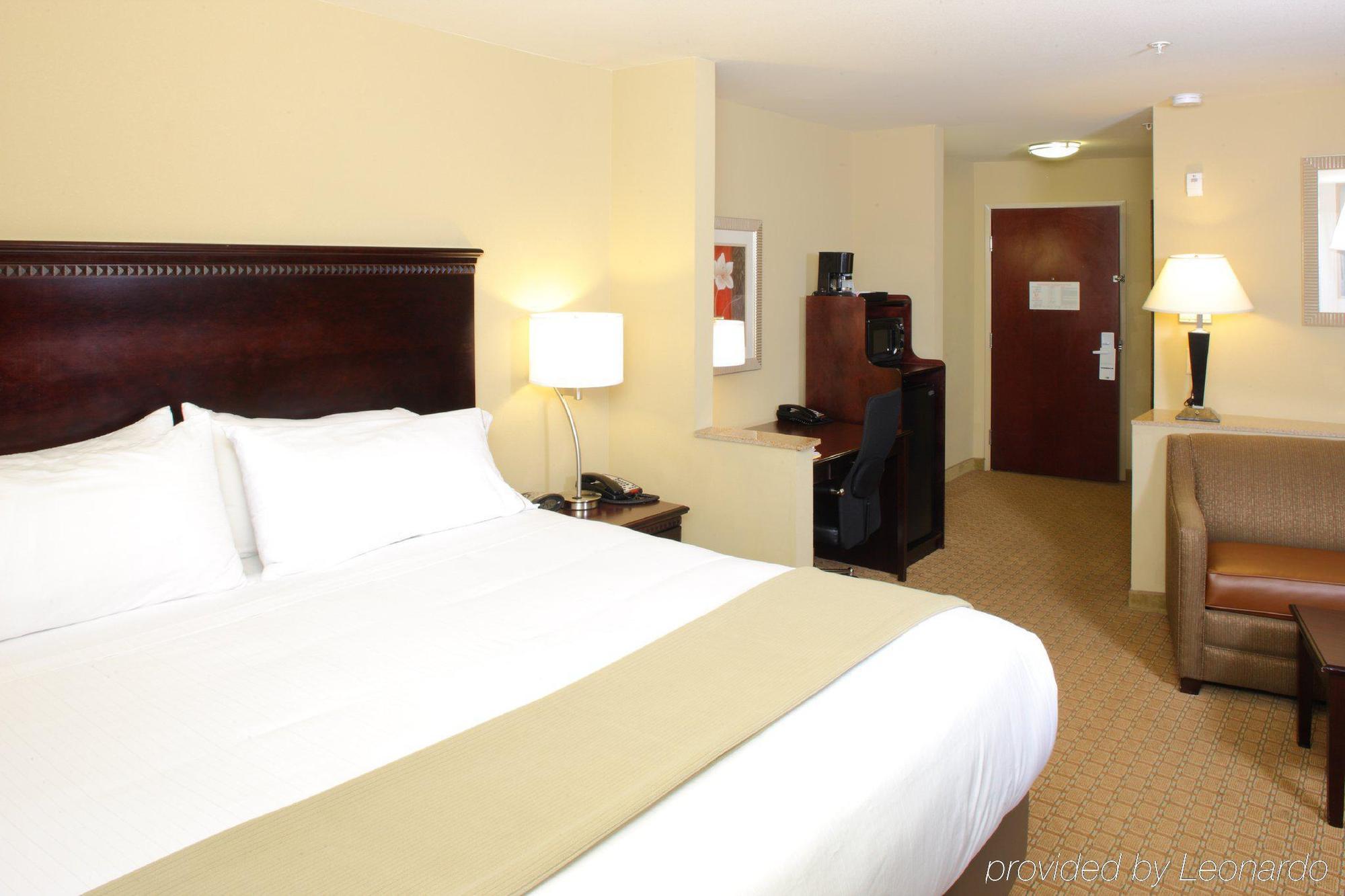 Comfort Suites Mobile-South Alabama University Area Экстерьер фото
