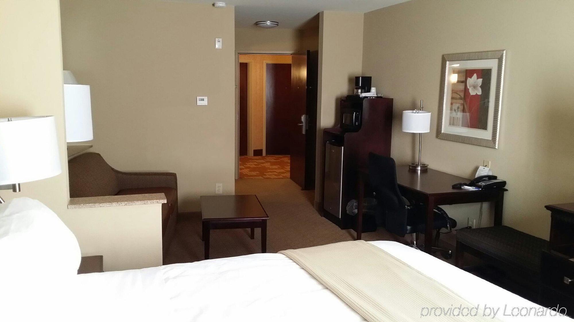Comfort Suites Mobile-South Alabama University Area Экстерьер фото