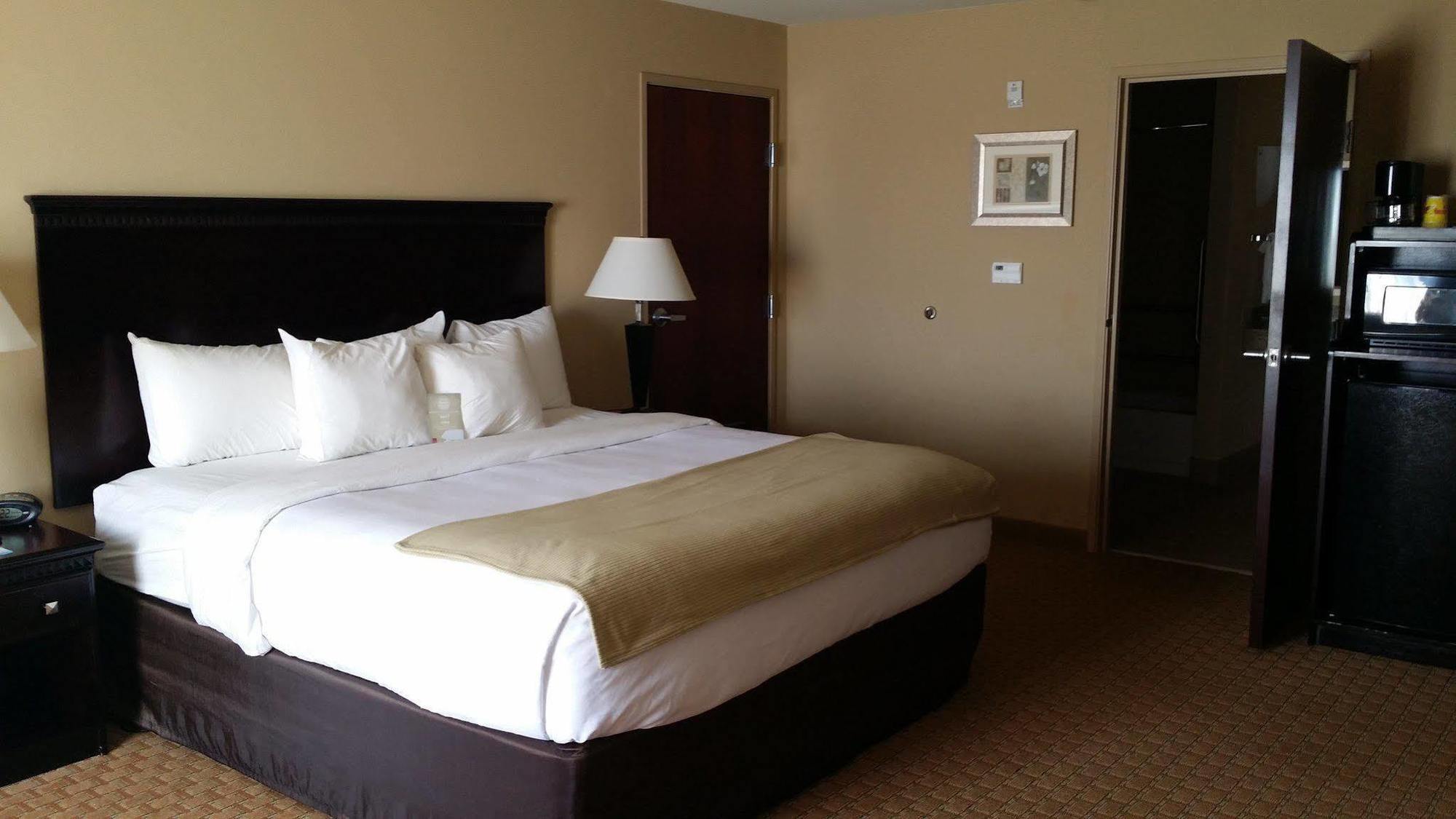 Comfort Suites Mobile-South Alabama University Area Экстерьер фото
