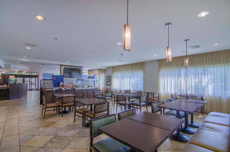 Comfort Suites Mobile-South Alabama University Area Экстерьер фото