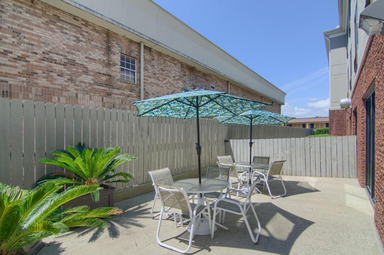 Comfort Suites Mobile-South Alabama University Area Экстерьер фото